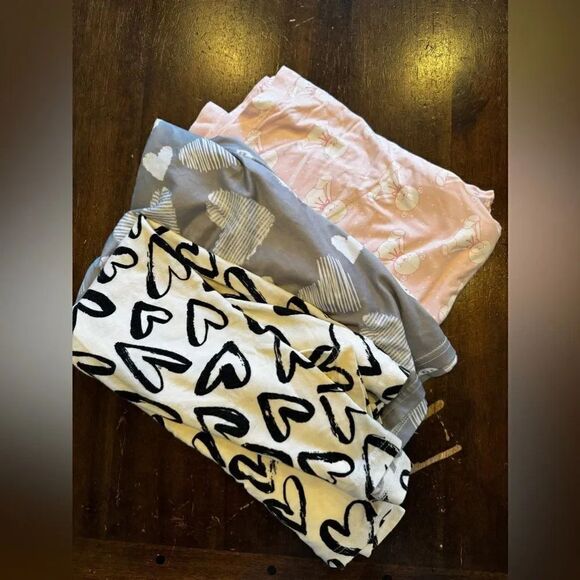 Accessories - BREAST-FEEDING COVERS 